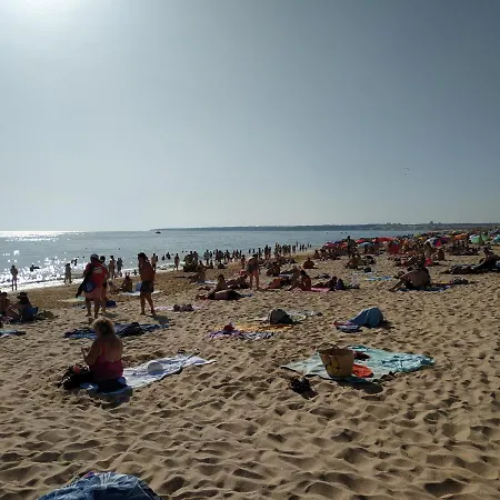 T1 Salgados - Touch The Sea And The Green شقة *